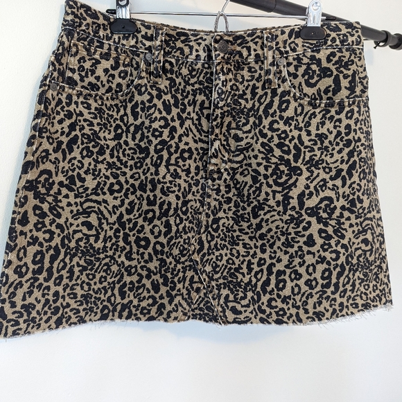 NWT | Madewell Leopard Print Denim Mini Skirt | Size 32 - Picture 2 of 7